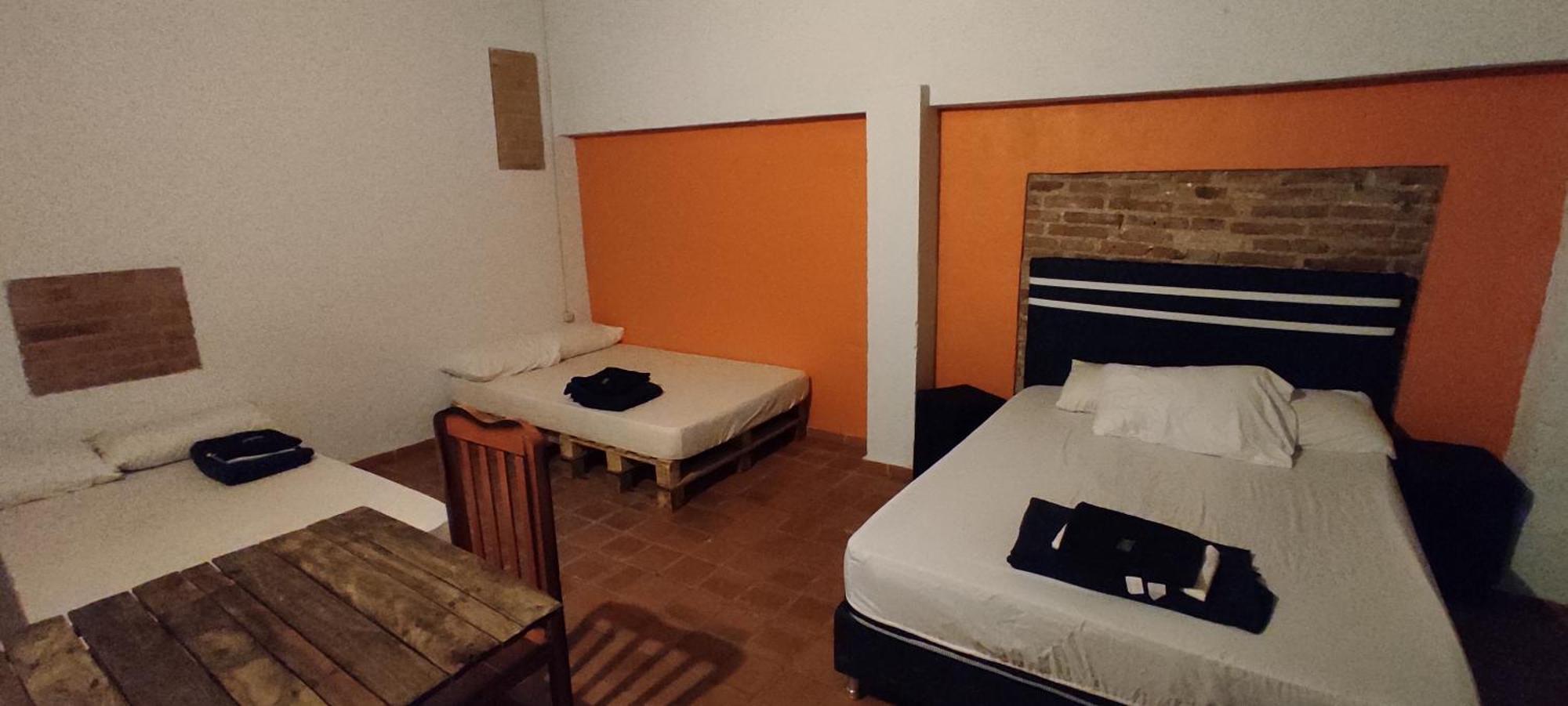Mediterraneo Youth Hostel Asunción Esterno foto